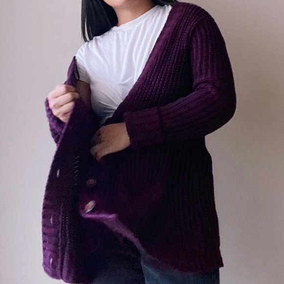 Maroon Forever 21 Cardigan with elbow patch. - Picture 3 of 3
